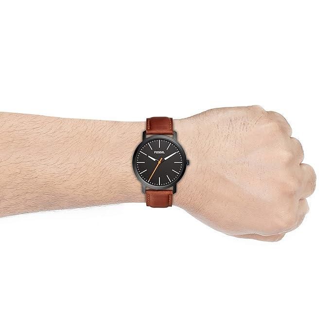 Classic Analog Watch for Men – Timeless Design